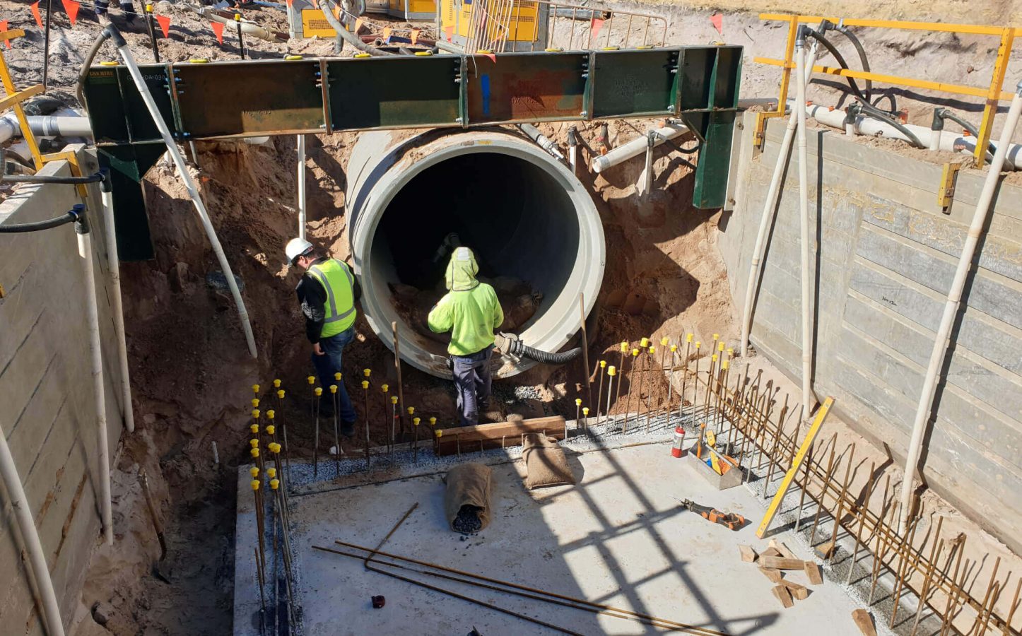 Morley Galleria - Infrastructure - Drainage pipe and chamber